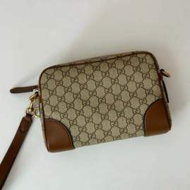 Picture of Gucci Mens Bags _SKUfw184537763fw